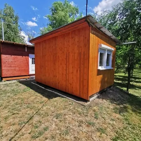 Ferienwohnung Sara Vendeghaz 2 Szentes Exterior foto